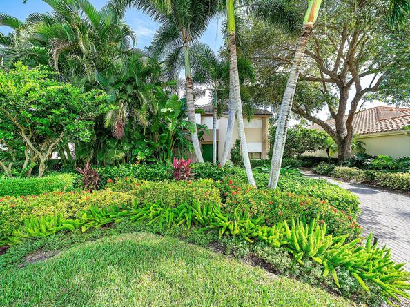 13748 Le Havre Drive, Palm Beach Gardens FL 33410