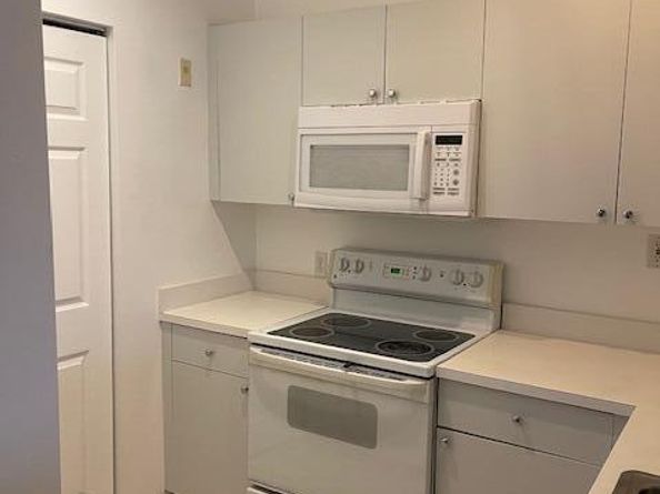 11730 Saint Andrews Place 306, Wellington FL 33414