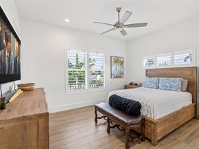 1580 SE 8th St, Deerfield Beach FL 33441