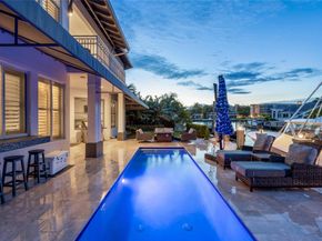 1580 SE 8th St, Deerfield Beach FL 33441