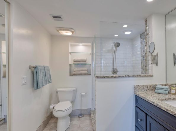 301 Ocean Bluffs Boulevard 5040, Jupiter FL 33477