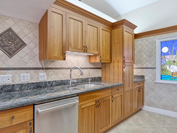 301 Ocean Bluffs Boulevard 5040, Jupiter FL 33477