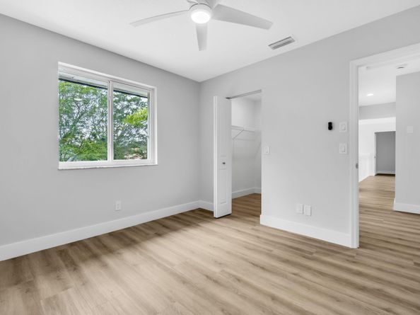 20411 NW 4th Street, Pembroke Pines FL 33029