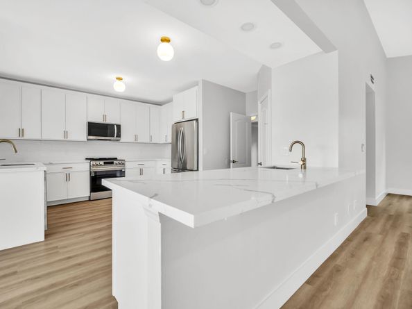 20411 NW 4th Street, Pembroke Pines FL 33029