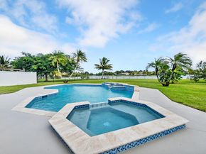 20411 NW 4th Street, Pembroke Pines FL 33029