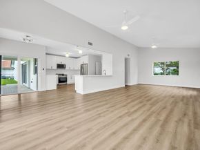 20411 NW 4th Street, Pembroke Pines FL 33029