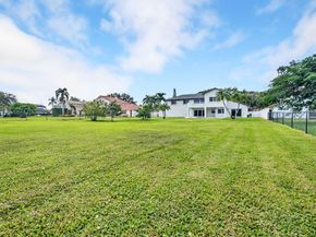 20411 NW 4th Street, Pembroke Pines FL 33029