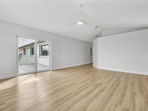 20411 NW 4th Street, Pembroke Pines FL 33029