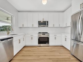 20411 NW 4th Street, Pembroke Pines FL 33029