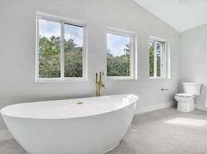 20411 NW 4th Street, Pembroke Pines FL 33029