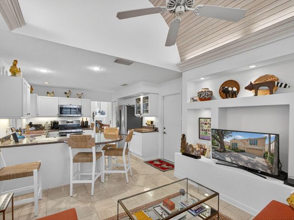 14 Via Del Corso, Palm Beach Gardens FL 33418