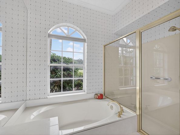 14 Via Del Corso, Palm Beach Gardens FL 33418