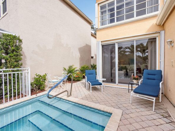 14 Via Del Corso, Palm Beach Gardens FL 33418