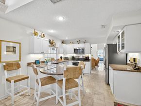 14 Via Del Corso, Palm Beach Gardens FL 33418