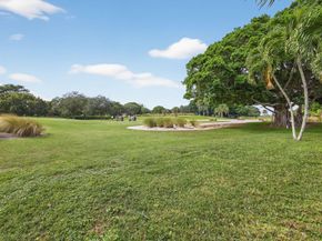 14 Via Del Corso, Palm Beach Gardens FL 33418