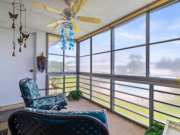 12016 Greenway Circle S 203, Royal Palm Beach FL 33411