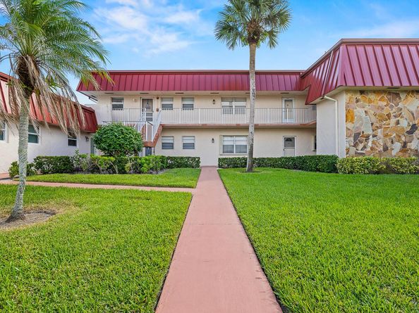 12016 Greenway Circle S 203, Royal Palm Beach FL 33411