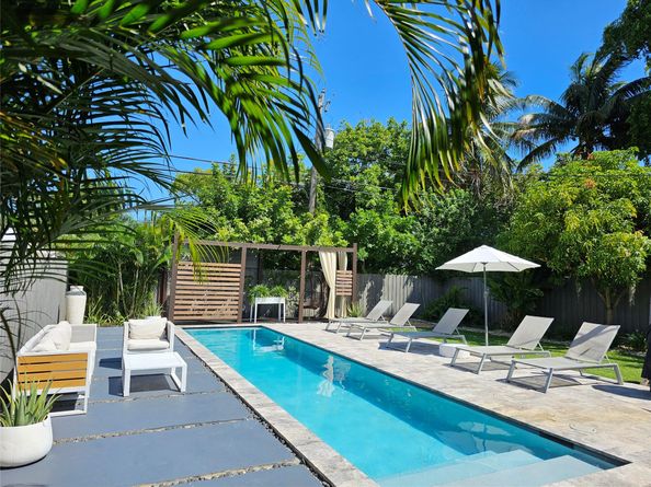 1440 NW 7th Ter, Fort Lauderdale FL 33311