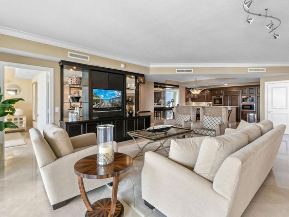 5050 N Ocean Drive 703, Singer Island FL 33404