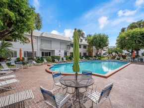 350 S Cypress Rd 521, Pompano Beach FL 33060