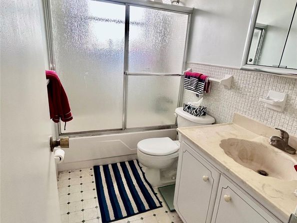 350 S Cypress Rd 521, Pompano Beach FL 33060