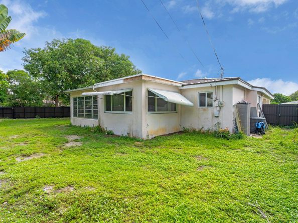 3301 SW 20th Court, Fort Lauderdale FL 33312