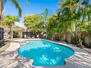 806 SE 9th Ave, Deerfield Beach FL 33441