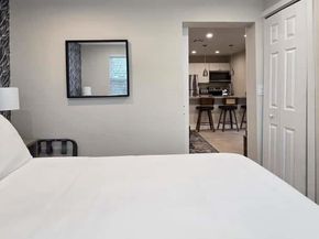 1215 NE 13th Ave, Fort Lauderdale FL 33304