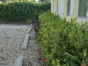 1215 NE 13th Ave, Fort Lauderdale FL 33304