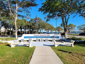 896 N Federal Highway 523, Lantana FL 33462