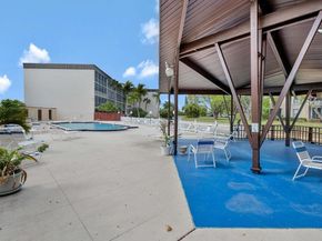 896 N Federal Highway 523, Lantana FL 33462