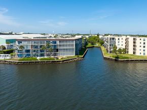 896 N Federal Highway 523, Lantana FL 33462