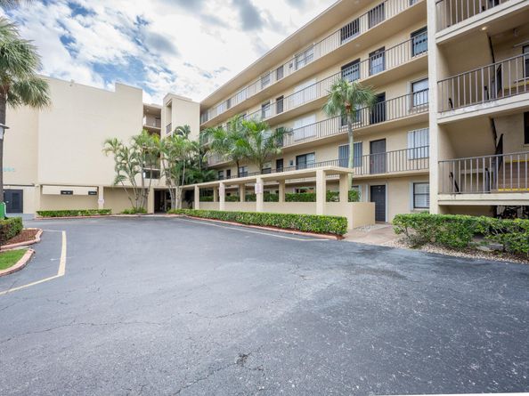 896 N Federal Highway 523, Lantana FL 33462