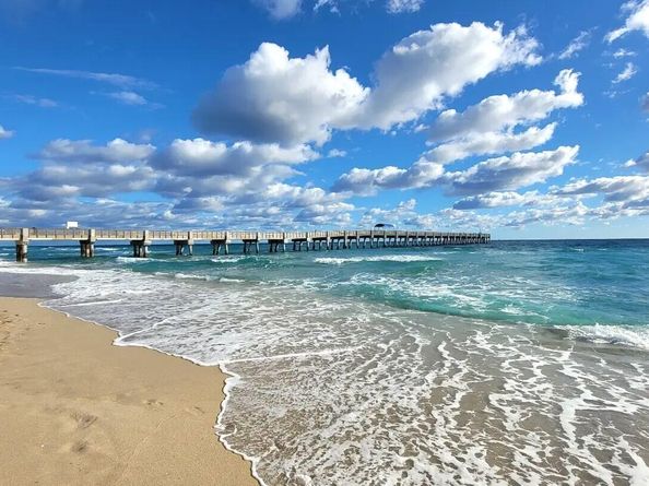 896 N Federal Highway 523, Lantana FL 33462