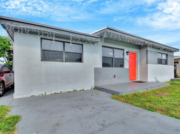 6533 SW 22nd St, Miramar FL 33023