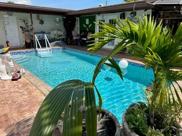 1380 NW 171 Street, Miami Gardens FL 33169