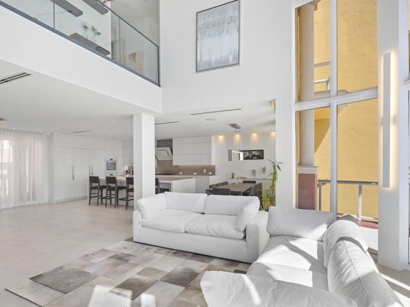 2140 N Ocean Blvd V, Fort Lauderdale FL 33305