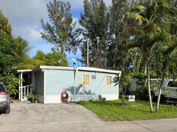 1221 Elizabeth Ave,