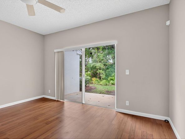 7711 Sanibel Dr, Tamarac FL 33321