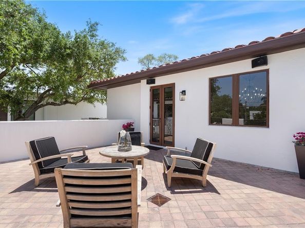 1312 SE 2nd Ct, Fort Lauderdale FL 33301