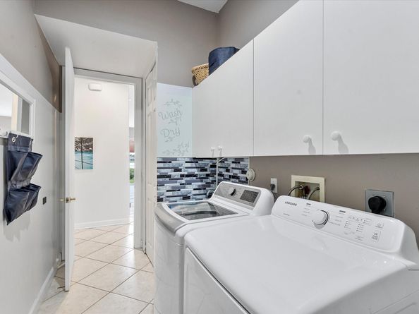 5037 NW 119th Ter, Coral Springs FL 33076