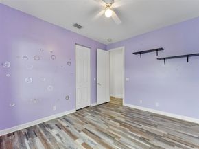 5037 NW 119th Ter, Coral Springs FL 33076