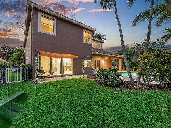 5037 NW 119th Ter, Coral Springs FL 33076