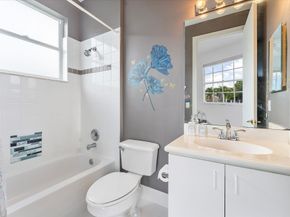 5037 NW 119th Ter, Coral Springs FL 33076