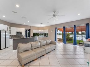 5037 NW 119th Ter, Coral Springs FL 33076