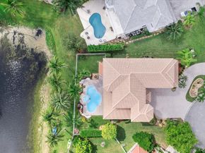 5037 NW 119th Ter, Coral Springs FL 33076