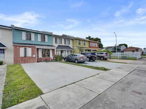 1732 W 72nd St 1732, Hialeah FL 33014