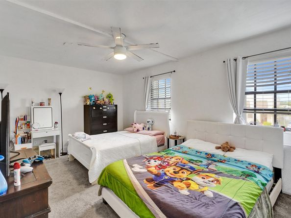 1732 W 72nd St 1732, Hialeah FL 33014