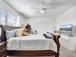 1732 W 72nd St 1732, Hialeah FL 33014