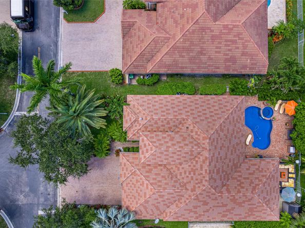 12307 NW 49th St, Coral Springs FL 33076